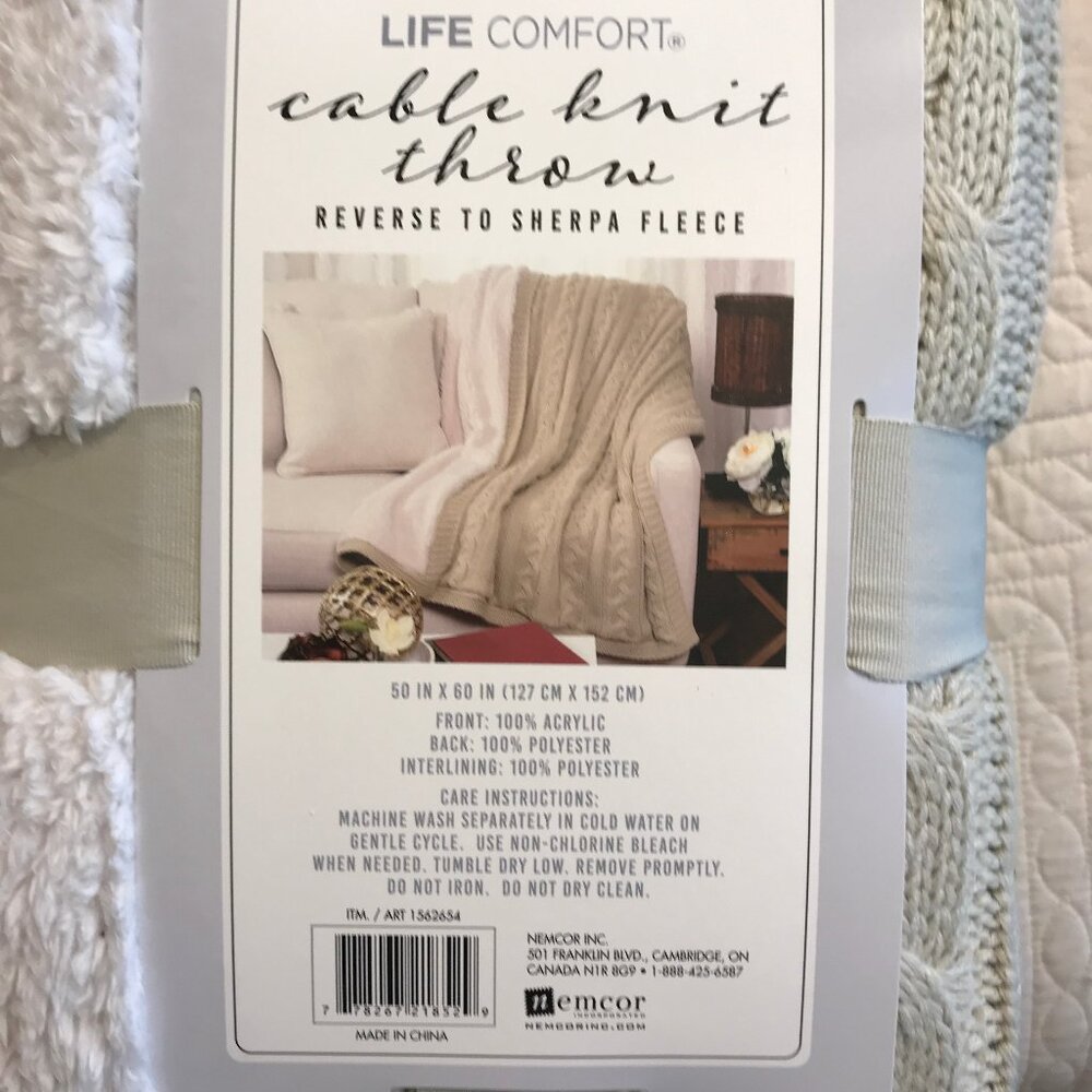 Cozy Cable Knit / Sherpa Fleece Throw – Reversible – Taupe – Brand New with Tags - Picture 5 of 5